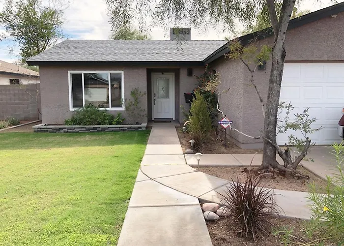 Beautiful In Downtown Holiday home *